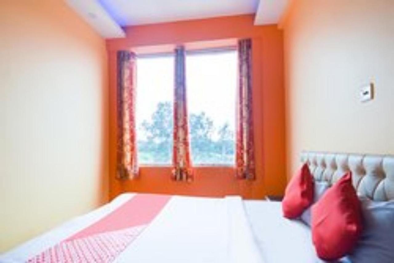 Staymaker Royal Galaxy Durgapur  Exterior photo